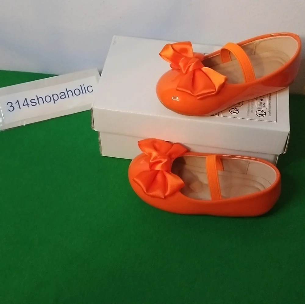 Toddler Girls Orange Patent Leather Shoes With Bow